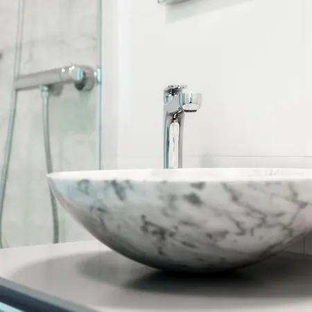 By Quokka 360 - In The Centre Of *