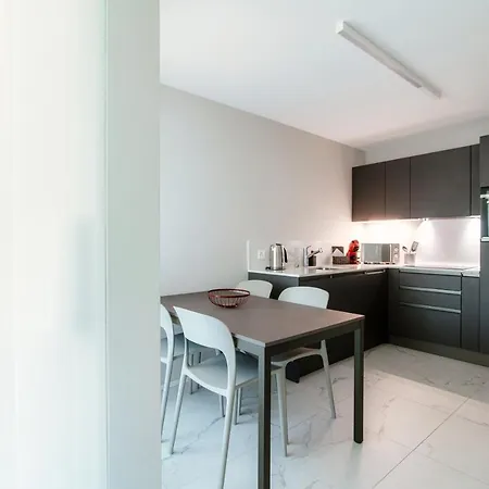 Апартаменты By Quokka 360 - In The Centre Of