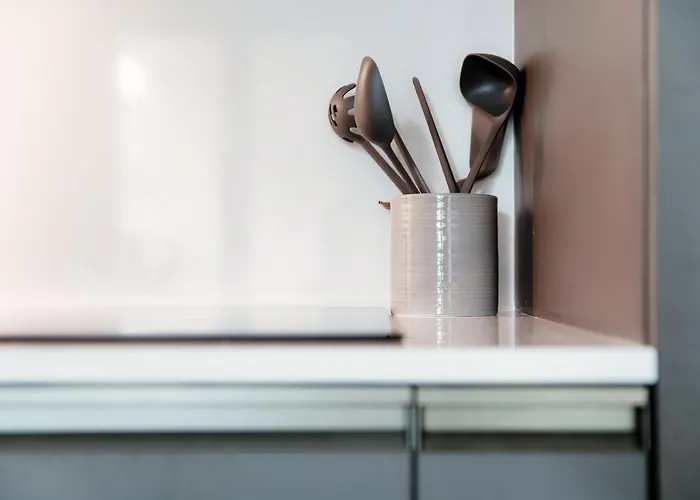 By Quokka 360 - In The Centre Of Apartmán Locarno